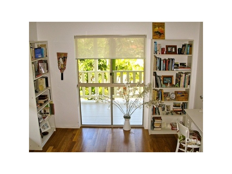 2 Moonbeam Crescent, Castaways Beach QLD 4567