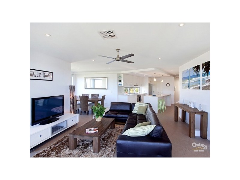 53 Elanda Street, Sunshine Beach QLD 4567