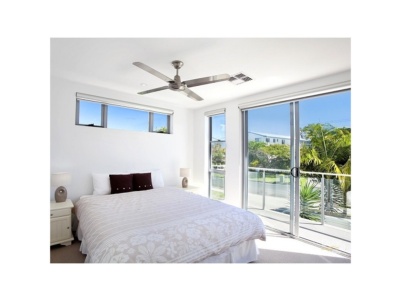 53 Elanda Street, Sunshine Beach QLD 4567