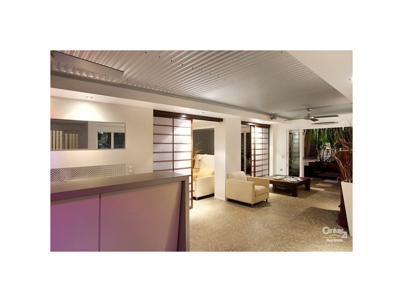 2 Voyagers Place, Sunrise Beach QLD 4567