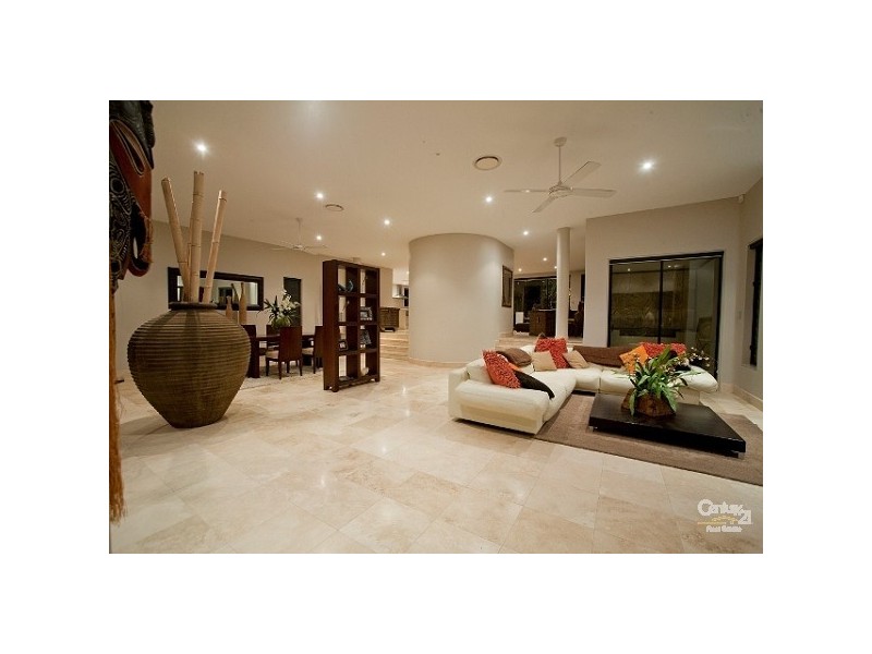 13 Elanda Street, Sunshine Beach QLD 4567