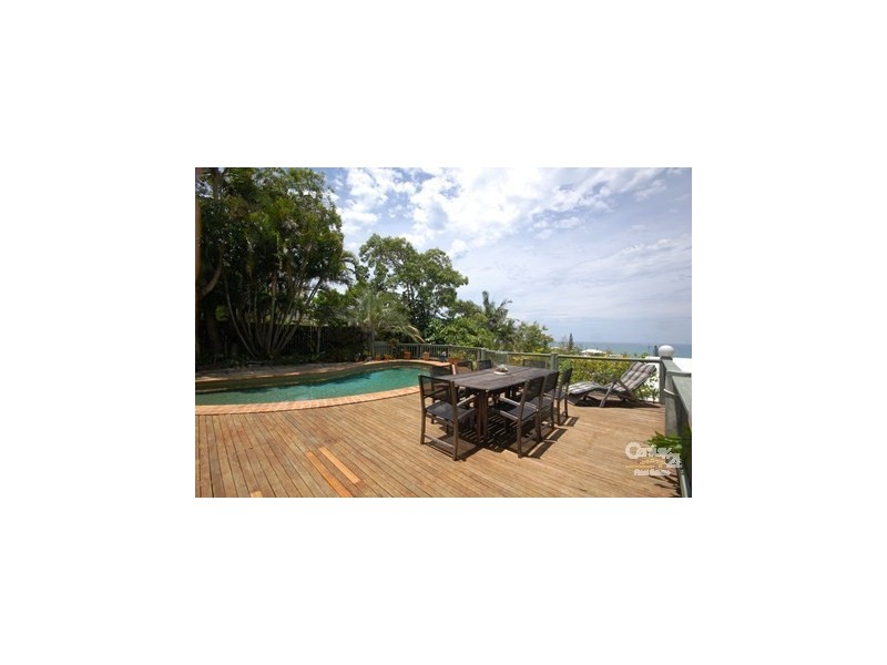 20 Seaview Terrace, Sunshine Beach QLD 4567