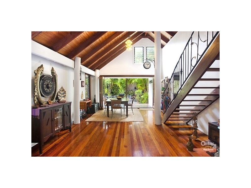 16 Adams Street, Sunshine Beach QLD 4567