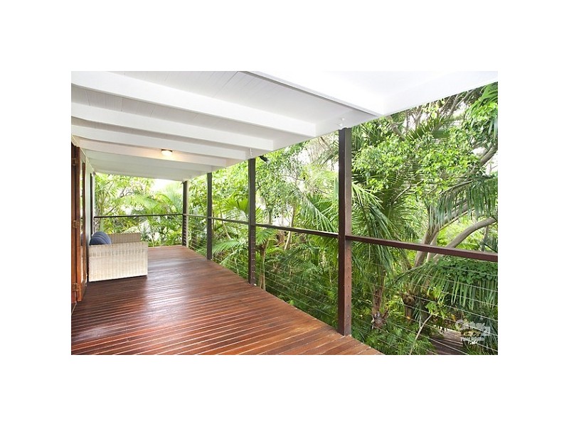 16 Adams Street, Sunshine Beach QLD 4567