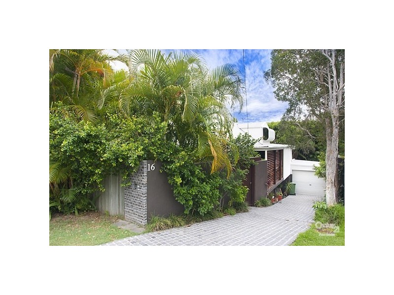 16 Adams Street, Sunshine Beach QLD 4567