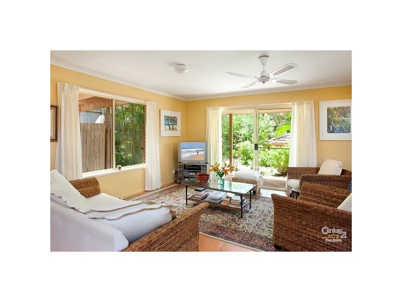 2/15 Parkedge Road, Sunshine Beach QLD 4567