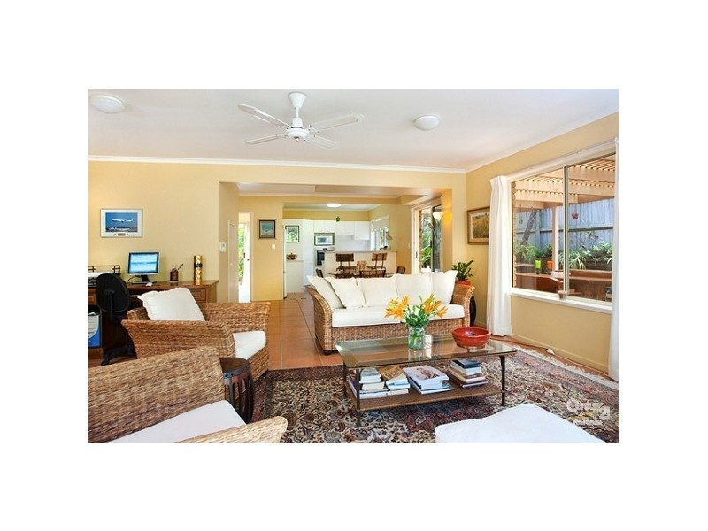 2/15 Parkedge Road, Sunshine Beach QLD 4567