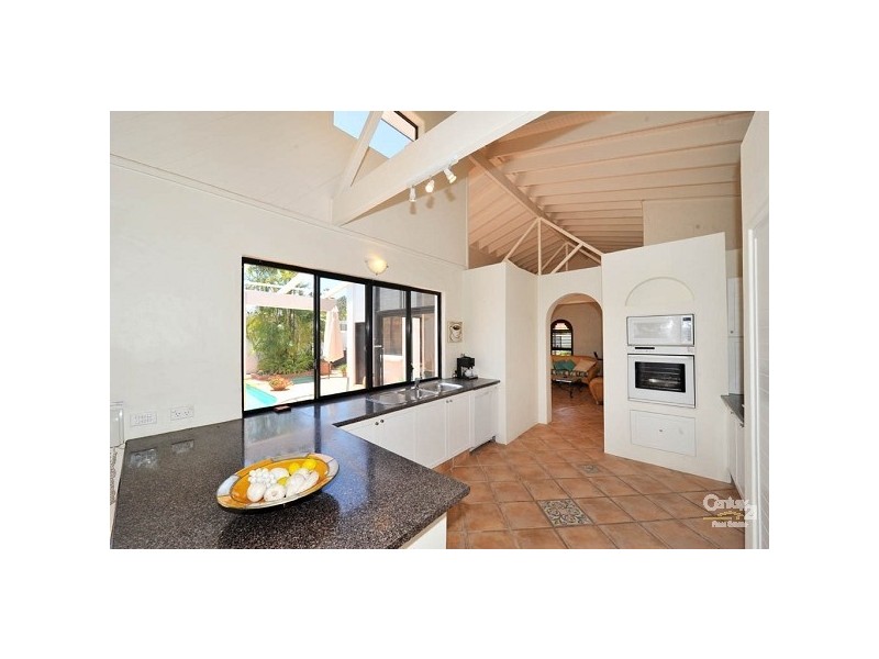 9 Wesley Court, Noosa Heads QLD 4567