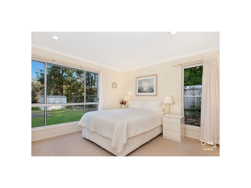 5 Kingsgate Drive, Tinbeerwah QLD 4563