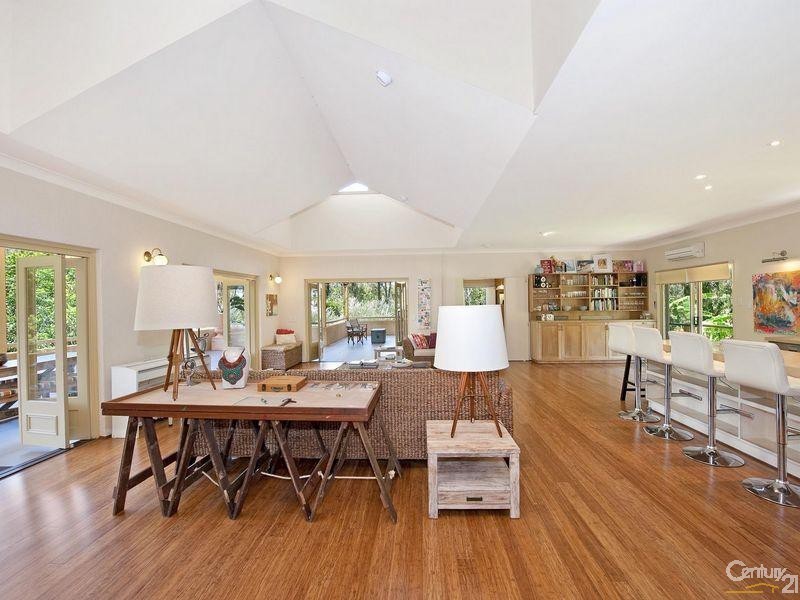 43 Driftwood Drive, Castaways Beach QLD 4567