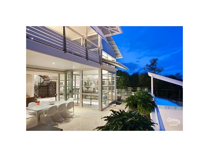 4 Whale Drive, Sunshine Beach QLD 4567