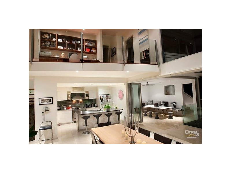 4 Whale Drive, Sunshine Beach QLD 4567