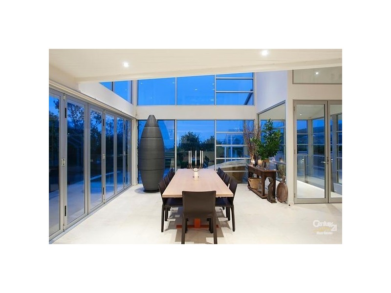 4 Whale Drive, Sunshine Beach QLD 4567