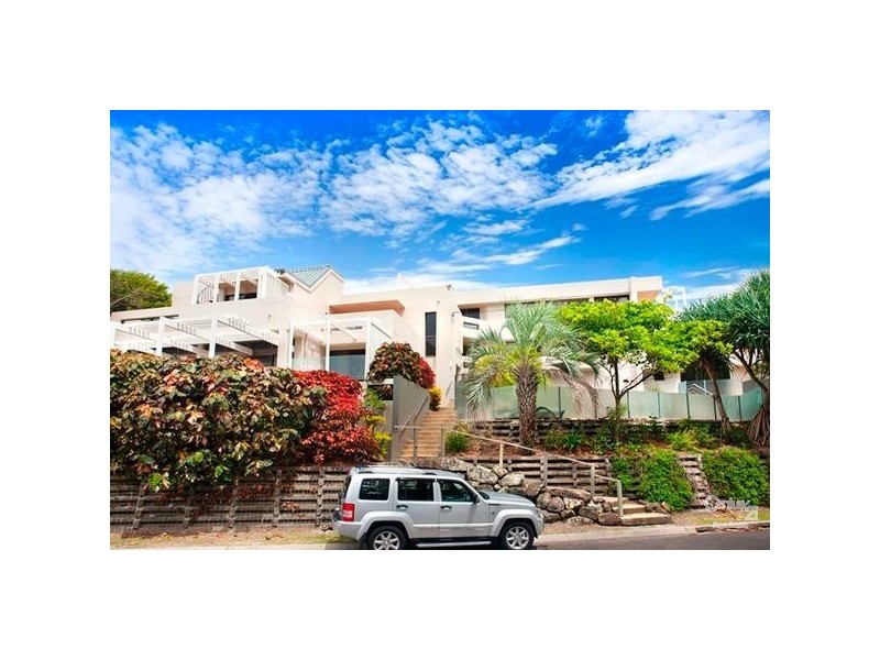 2,1 Crank Street, Sunshine Beach QLD 4567