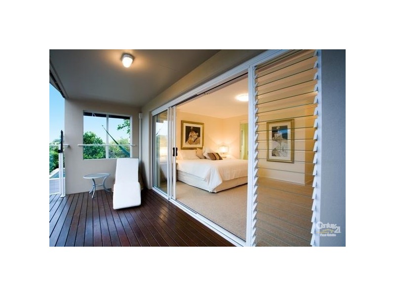 1/49 Tingira Crescent, Sunrise Beach QLD 4567