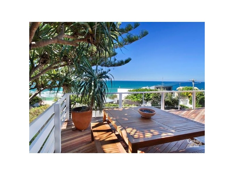 11 Arakoon Crescent, Sunshine Beach QLD 4567
