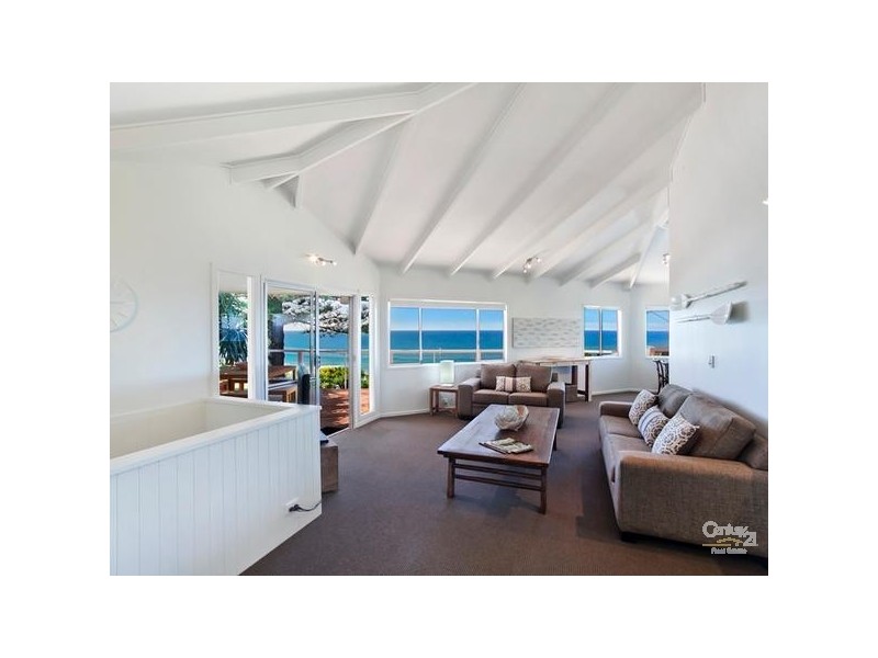 11 Arakoon Crescent, Sunshine Beach QLD 4567