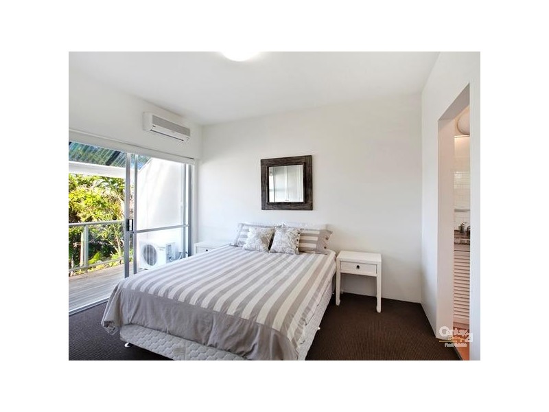 11 Arakoon Crescent, Sunshine Beach QLD 4567