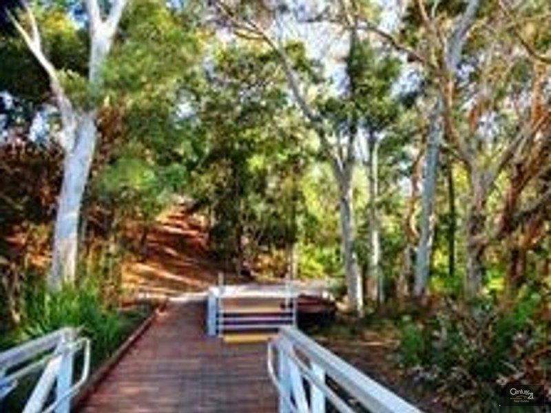 14 Grosvenor Terrace, Noosa Heads QLD 4567