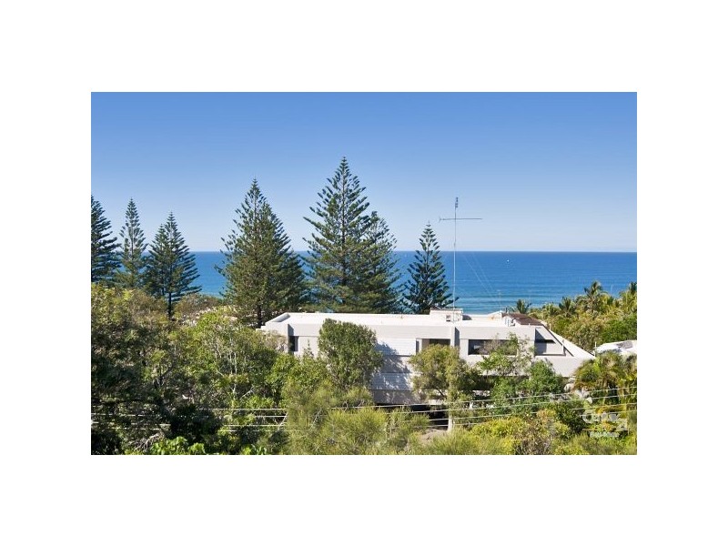 6 Crank Street, Sunshine Beach QLD 4567