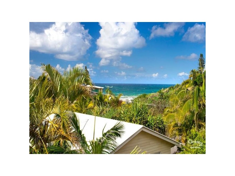 41 Seaview Terrace, Sunshine Beach QLD 4567