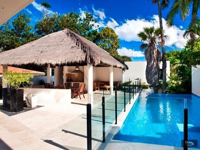 13 Elanda Street, Sunshine Beach QLD 4567