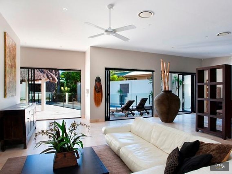 13 Elanda Street, Sunshine Beach QLD 4567