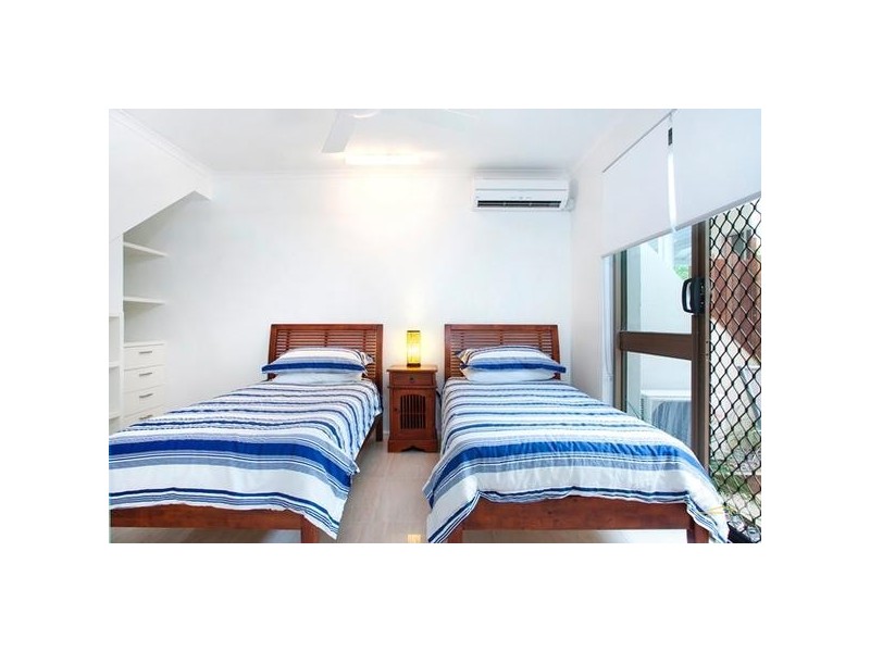 2/1 Crank Street, Sunshine Beach QLD 4567