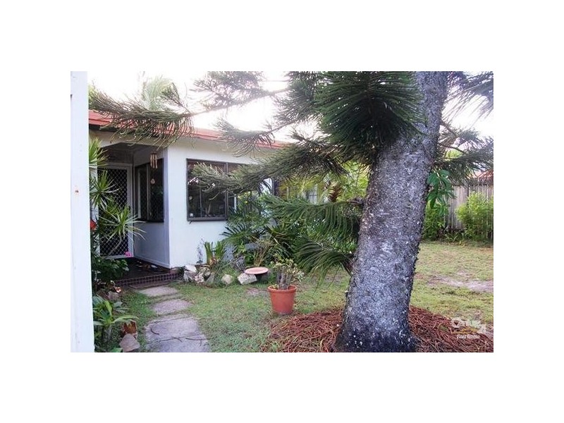 25 Pacific Avenue, Sunshine Beach QLD 4567