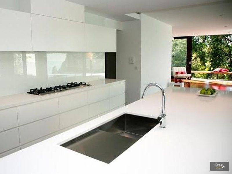 9 Elanda Street, Sunshine Beach QLD 4567