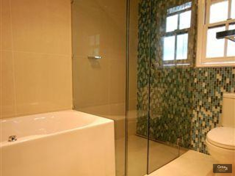 35 Ferguson Street, Sunshine Beach QLD 4567