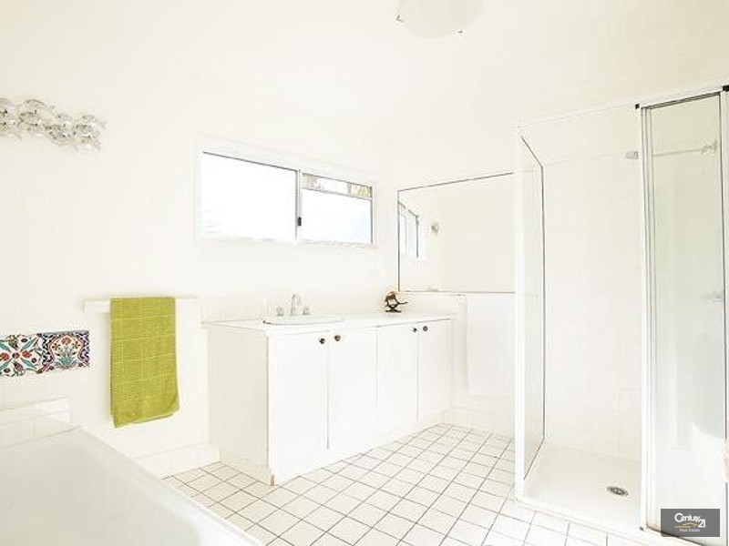 9 Ferguson Street, Sunshine Beach QLD 4567