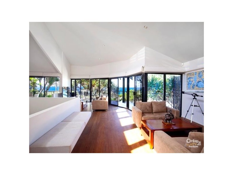 63 Seaview Terrace, Sunshine Beach QLD 4567