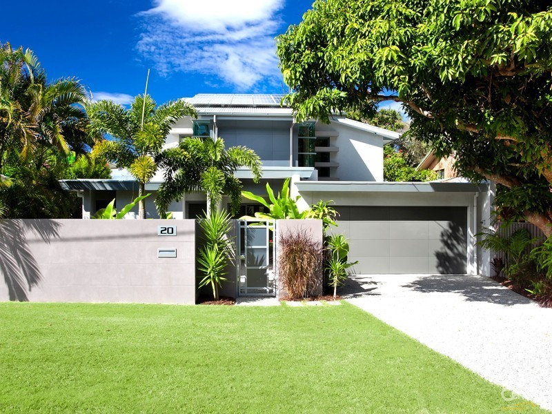 20 Depper Street, Sunshine Beach QLD 4567