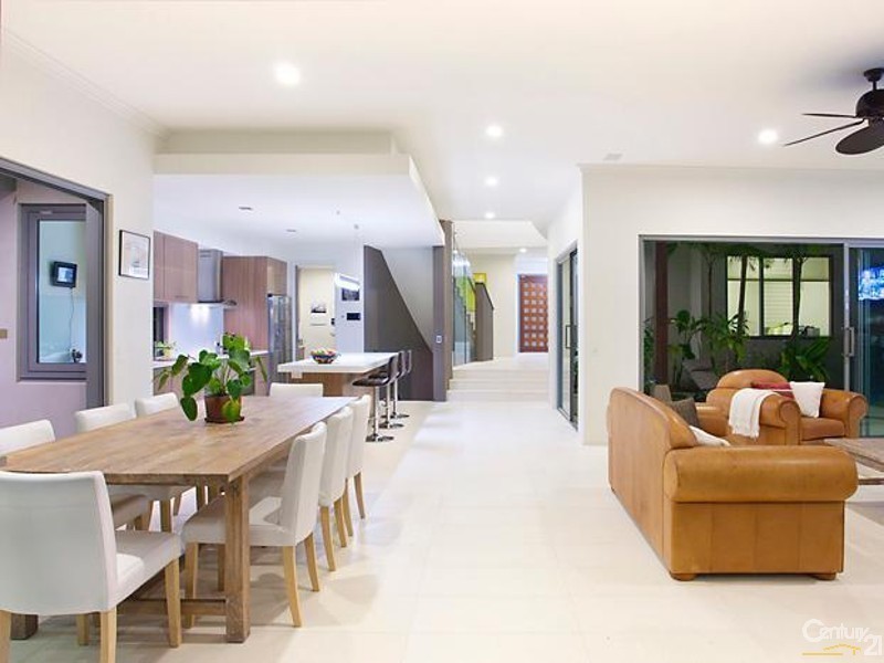 20 Depper Street, Sunshine Beach QLD 4567