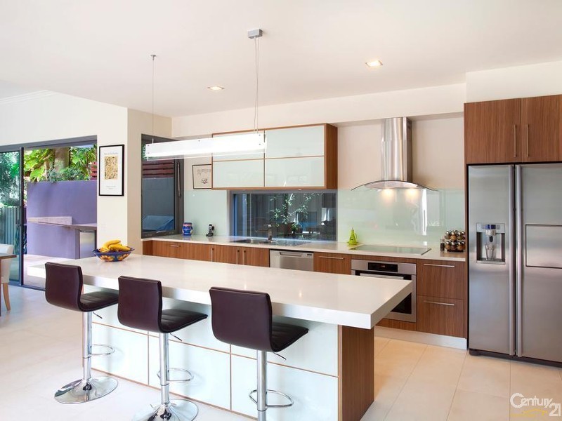 20 Depper Street, Sunshine Beach QLD 4567