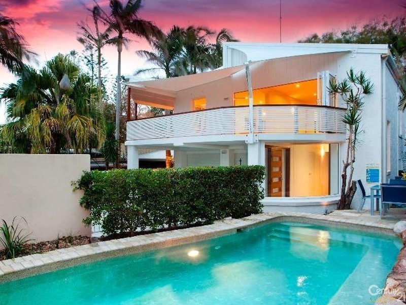 9 Maher Terrace, Sunshine Beach QLD 4567