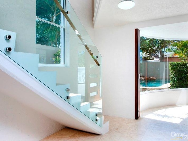 9 Maher Terrace, Sunshine Beach QLD 4567