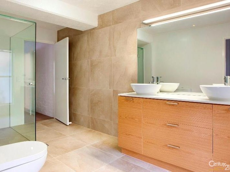 9 Maher Terrace, Sunshine Beach QLD 4567