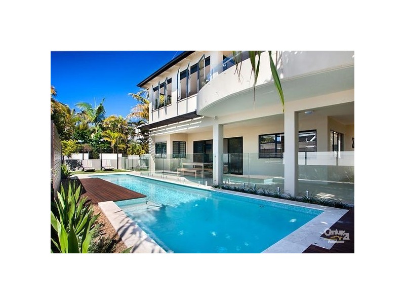 7 Webb Road, Sunshine Beach QLD 4567