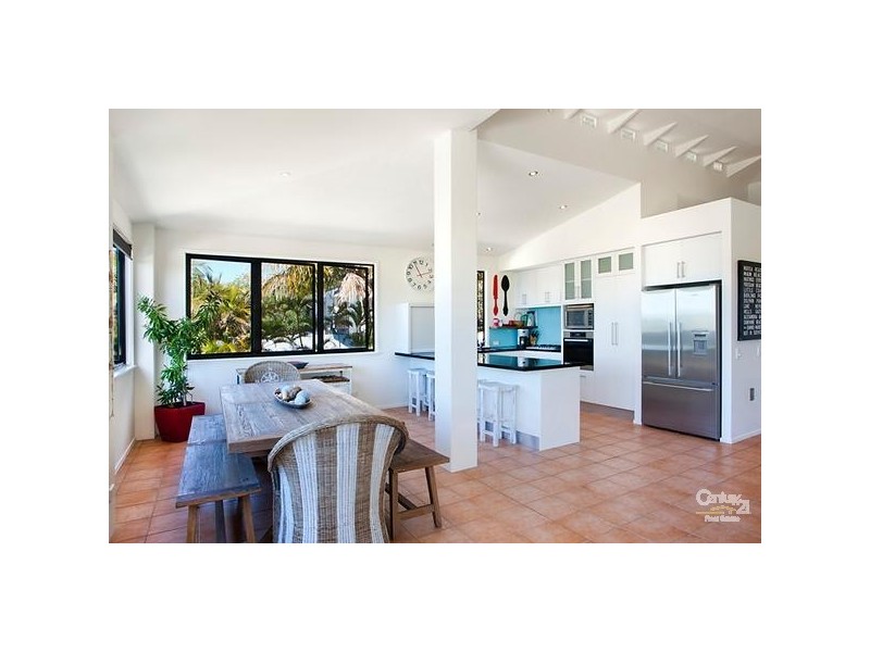 7 Webb Road, Sunshine Beach QLD 4567