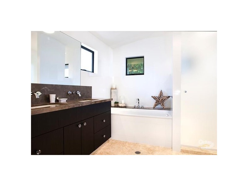 7 Webb Road, Sunshine Beach QLD 4567