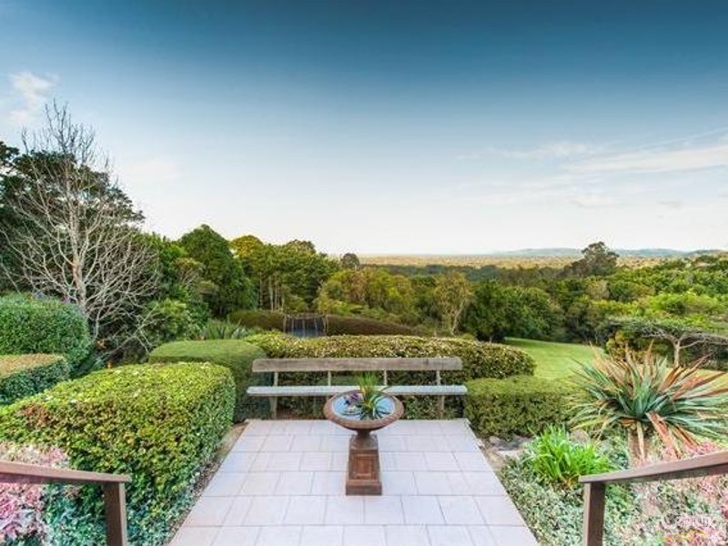 2 Smiths Road, Tinbeerwah QLD 4563