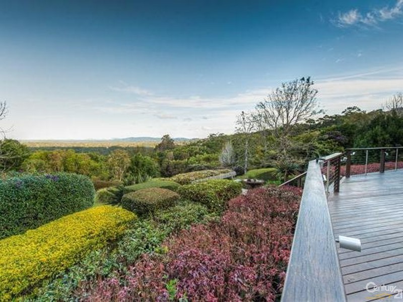 2 Smiths Road, Tinbeerwah QLD 4563