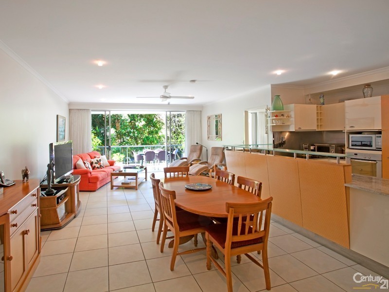 2/33 Elanda Street, Sunshine Beach QLD 4567