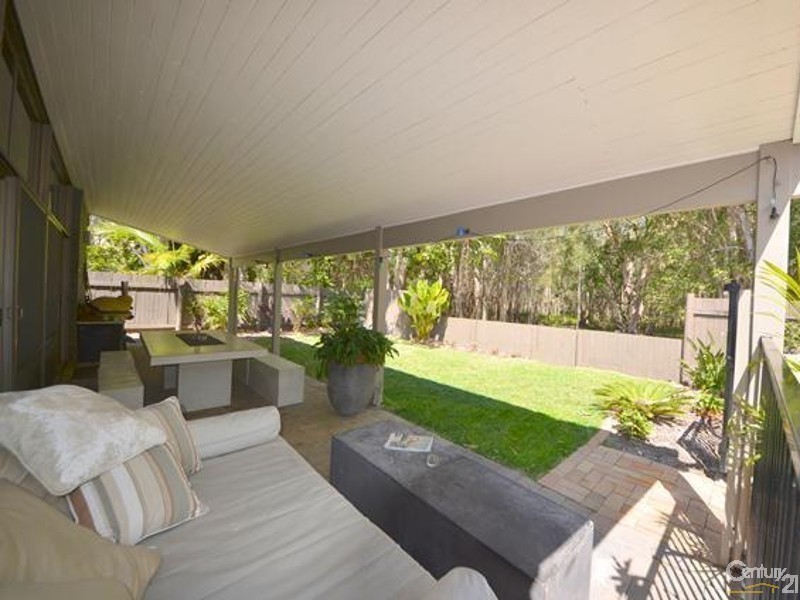 8 June Crescent, Noosaville QLD 4566