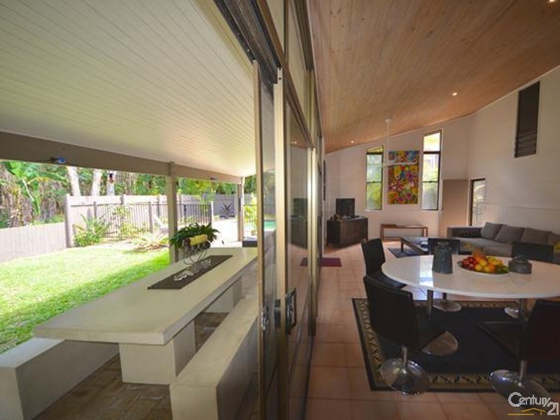 8 June Crescent, Noosaville QLD 4566