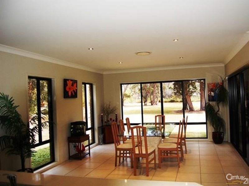 67 Edington Road, Cooroibah QLD 4565