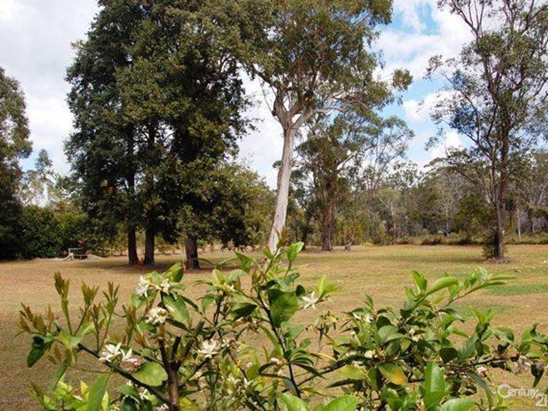 67 Edington Road, Cooroibah QLD 4565