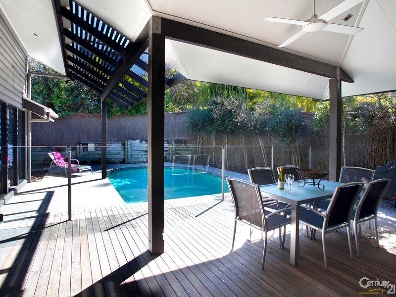 63 Seaview Terrace, Sunshine Beach QLD 4567